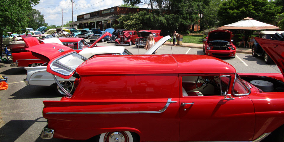 Classic Cars on the Square